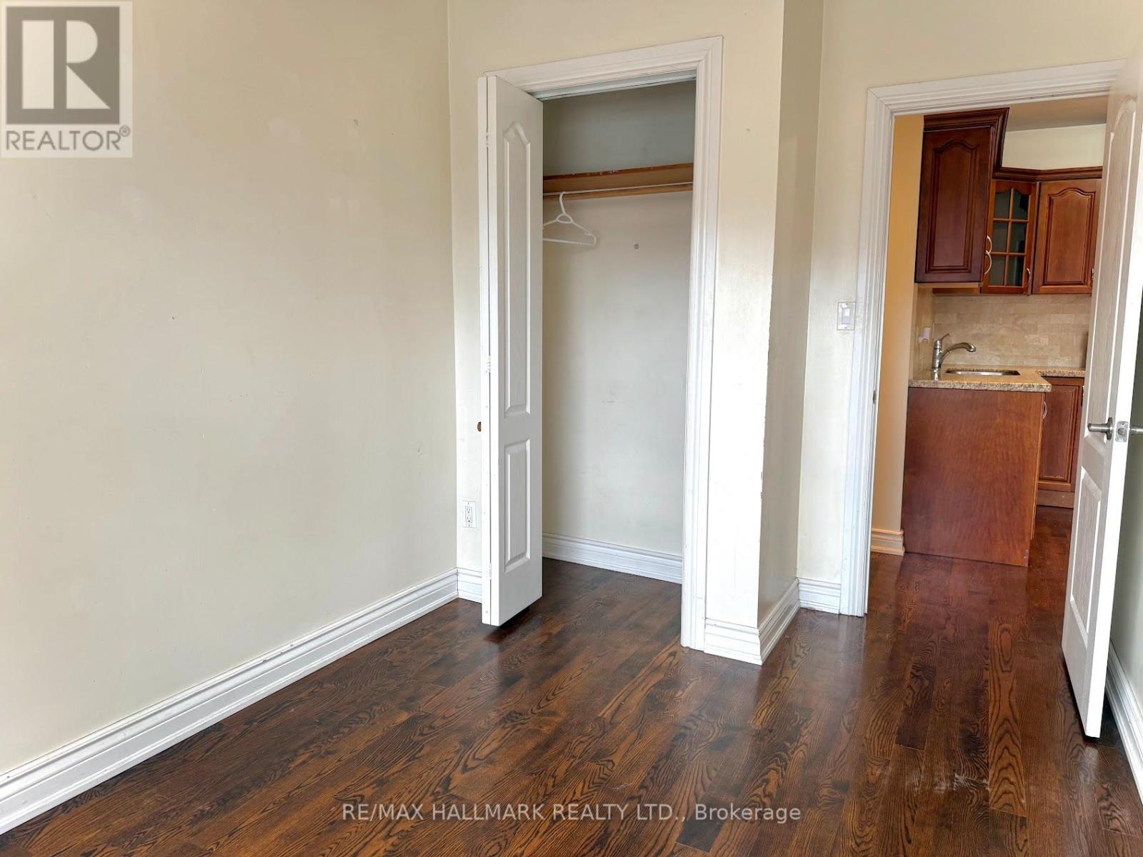 1 - 2038 Danforth Avenue, Toronto, Ontario  M4C 1J6 - Photo 8 - E12553714