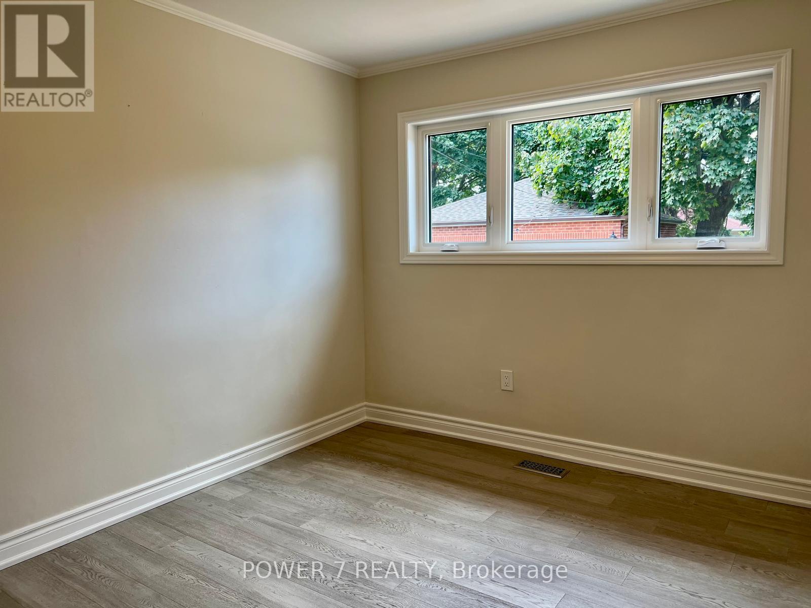 Main - 145 Earlton Road, Toronto, Ontario M1T 2R8 - Photo 7 - E12553718