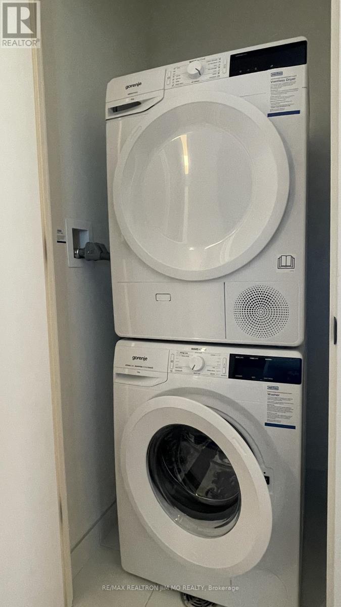 2903 - 8 Interchange Way, Vaughan, Ontario  L4K 0R2 - Photo 8 - N12553692