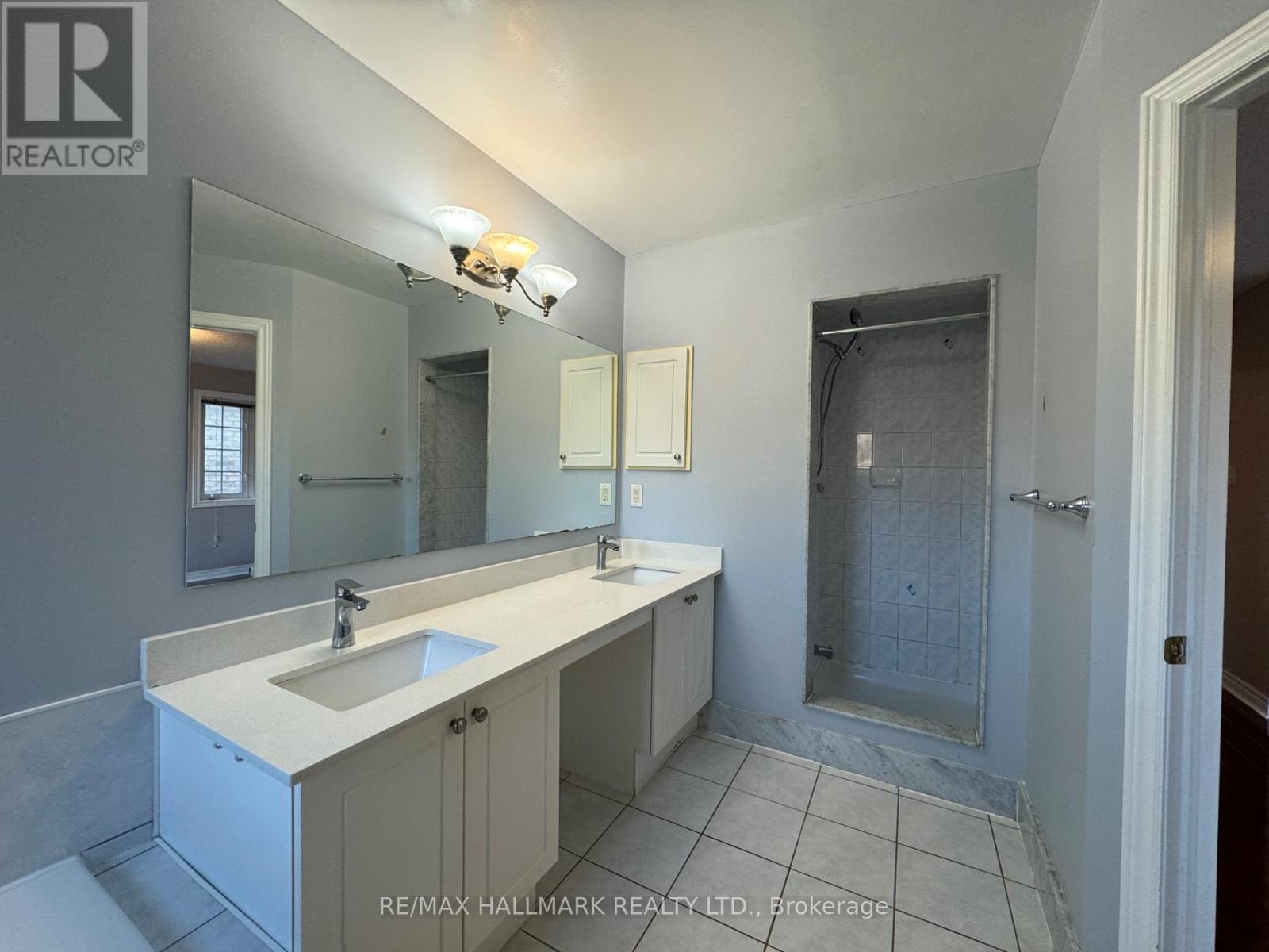 10561 Bayview Avenue, Richmond Hill, Ontario L4C 0M8 - Photo 20 - N12553700