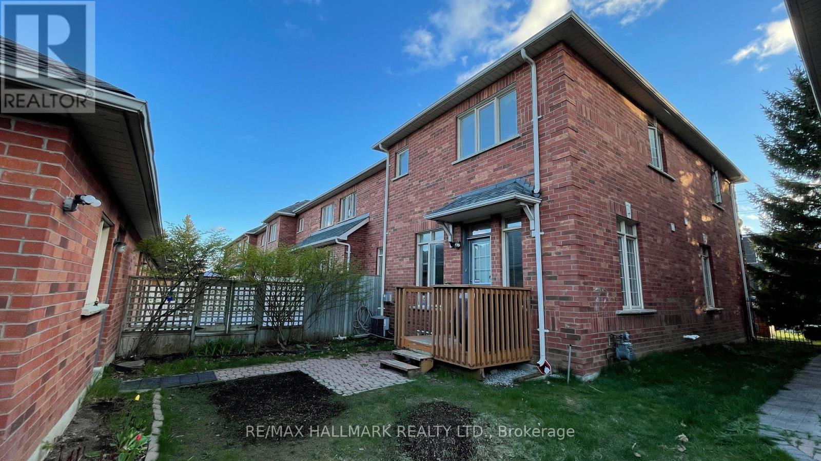 10561 Bayview Avenue, Richmond Hill, Ontario L4C 0M8 - Photo 25 - N12553700