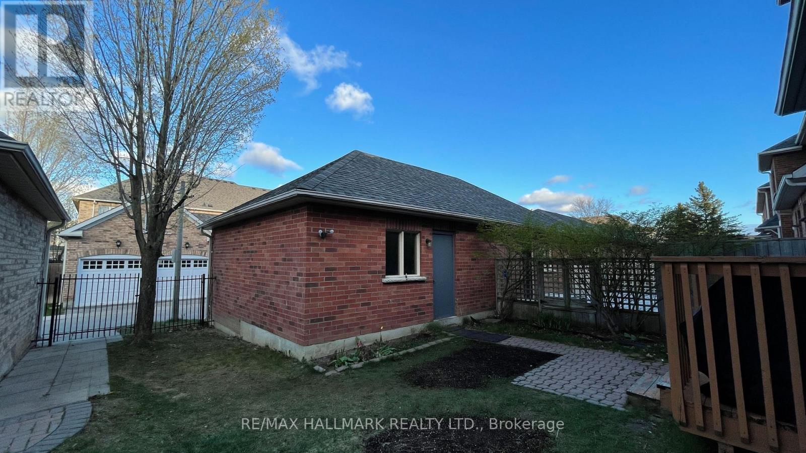 10561 Bayview Avenue, Richmond Hill, Ontario L4C 0M8 - Photo 27 - N12553700