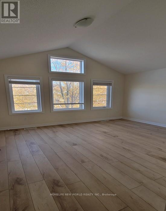 38 Prebble Drive, Markham, Ontario  L6E 2A4 - Photo 5 - N12553702