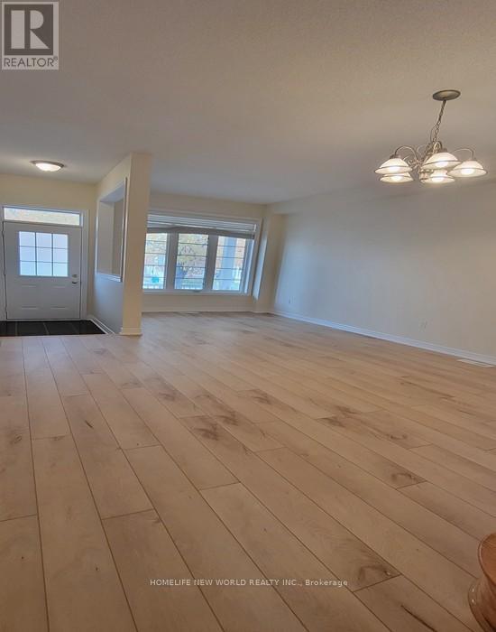 38 Prebble Drive, Markham, Ontario  L6E 2A4 - Photo 7 - N12553702