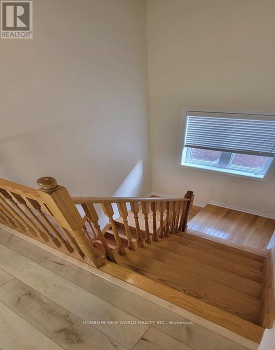 38 Prebble Drive, Markham, Ontario  L6E 2A4 - Photo 9 - N12553702