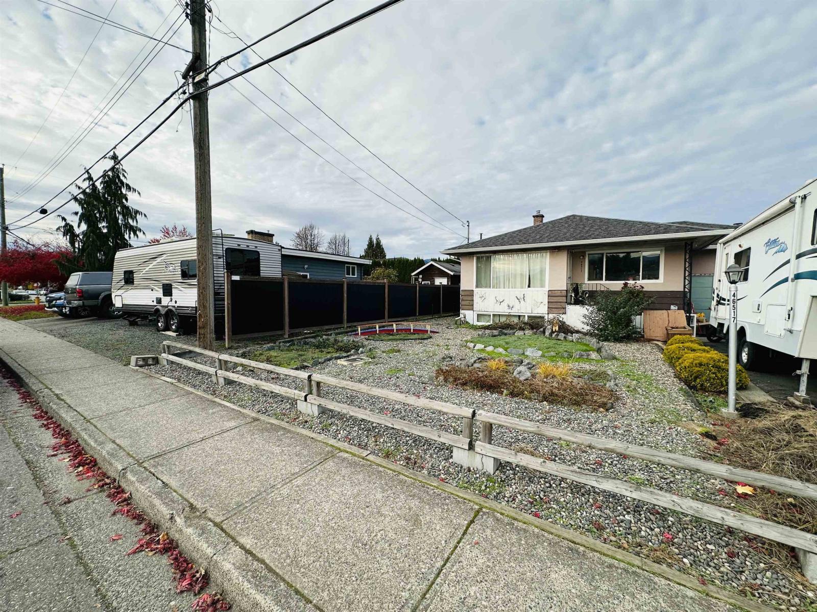 46517 Maple Avenue, Chilliwack Proper East, Chilliwack, British Columbia  V2P 2K1 - Photo 6 - R3063559