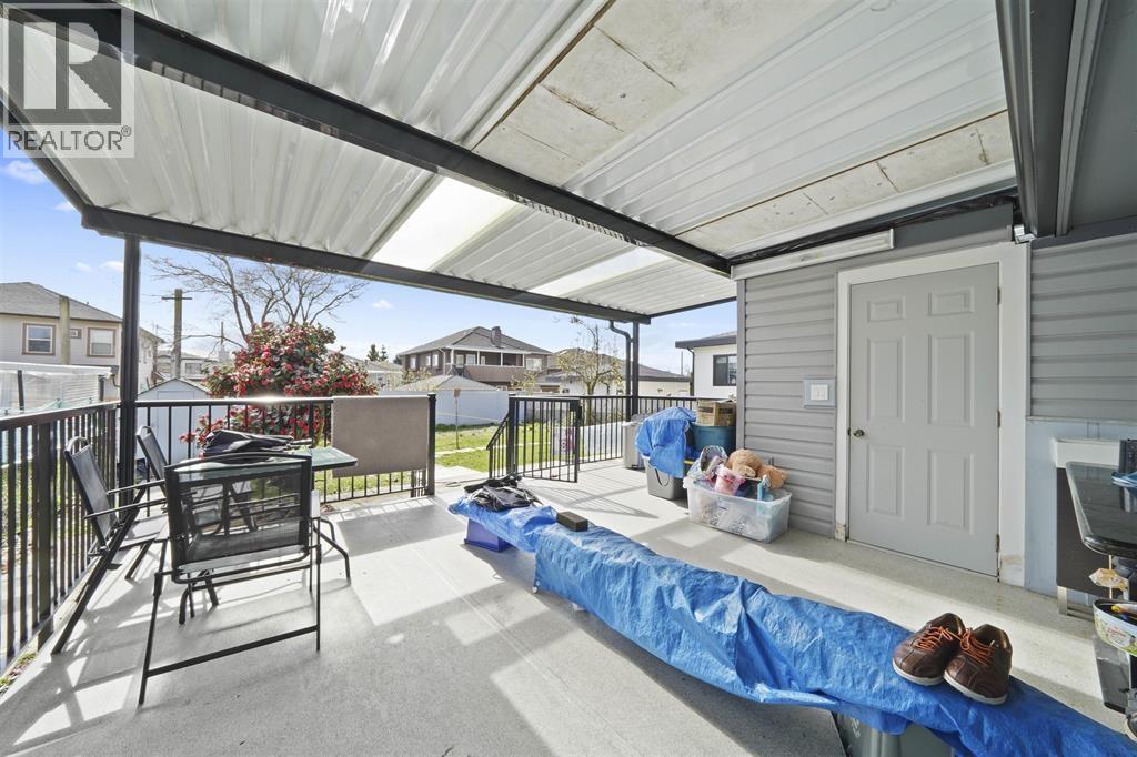 7768 18th Avenue, Burnaby, British Columbia  V3N 1J2 - Photo 5 - R3068083