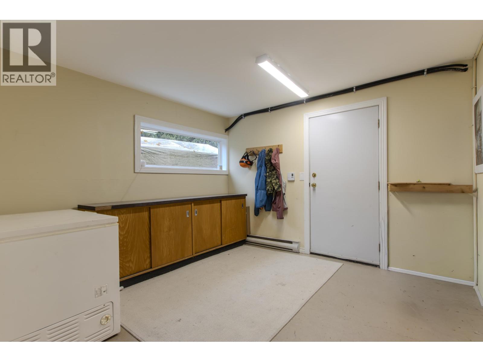 40345 Hood Road, Squamish, British Columbia  V0N 1T0 - Photo 27 - R3068207