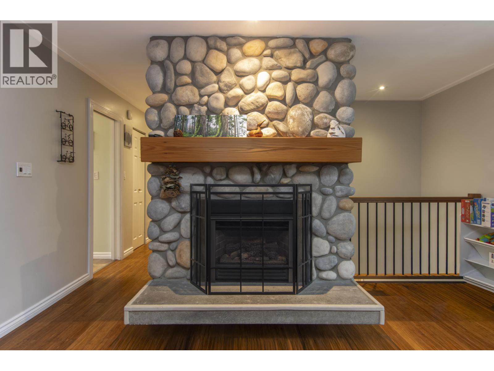 40345 Hood Road, Squamish, British Columbia  V0N 1T0 - Photo 6 - R3068207