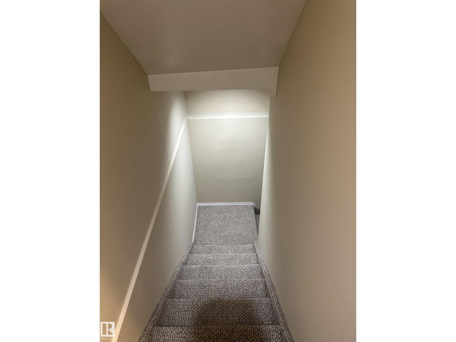 #8 3221 119 St Nw, Edmonton, Alberta T6J 5K7 - Photo 35 - E4466049