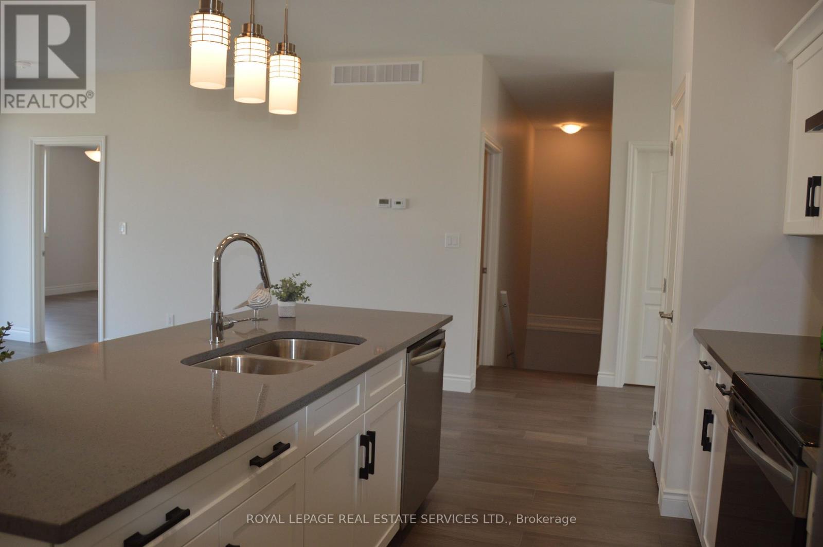 48 Callams Bay Crescent, Amherstburg, Ontario  N9V 4C5 - Photo 7 - X12553712