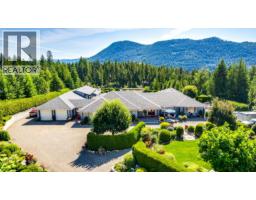 39 Ladyslipper Road, lumby, British Columbia