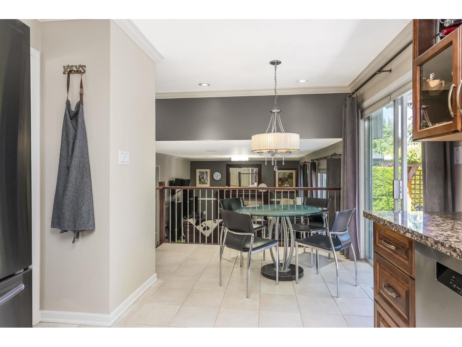 1378 160a Street, Surrey, British Columbia  V4A 7X5 - Photo 12 - R3014855