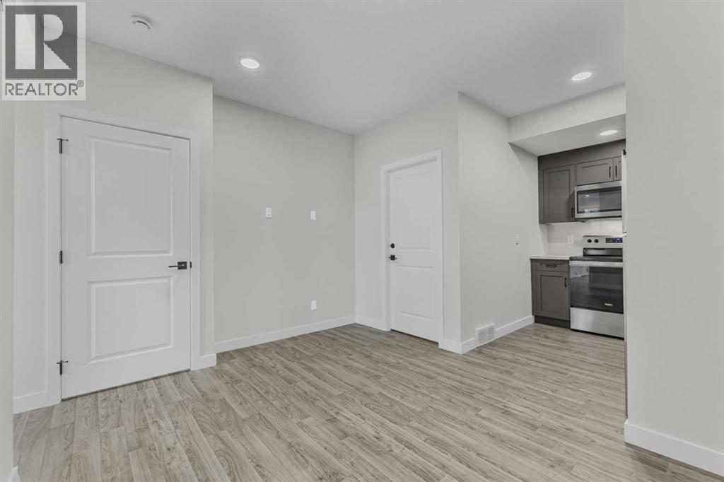 33 Belmont Drive Sw, Calgary, Alberta  T2X 4Z6 - Photo 31 - A2264027