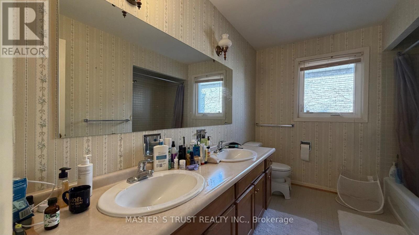 5 Apollo Drive, Toronto, Ontario  M3B 2G7 - Photo 19 - C12547320