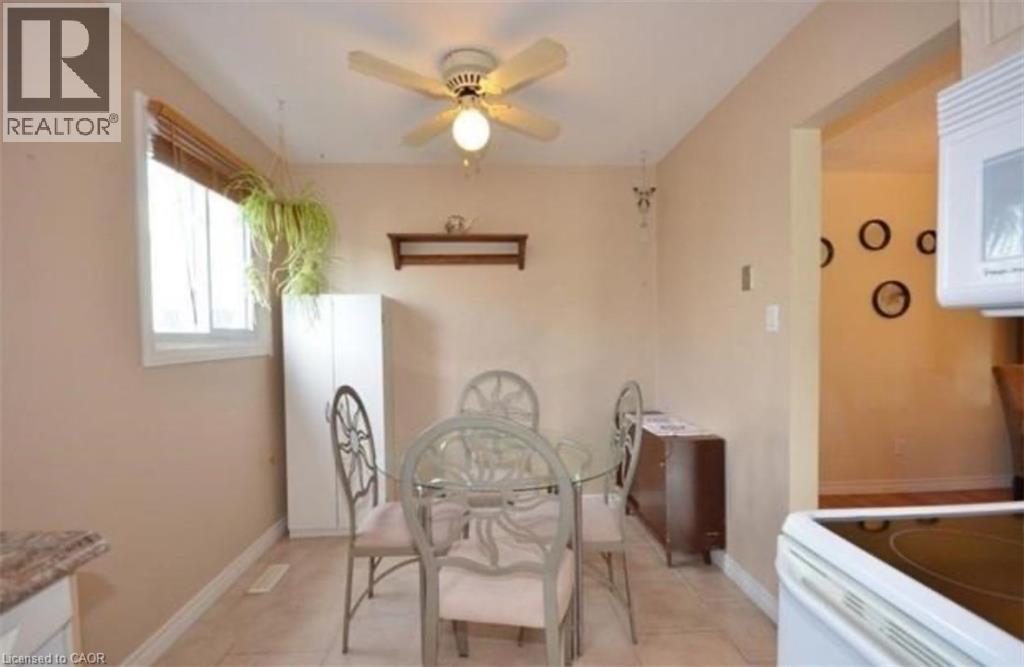 370 East 24th Street, Hamilton, Ontario  L8V 4V1 - Photo 5 - 40788449