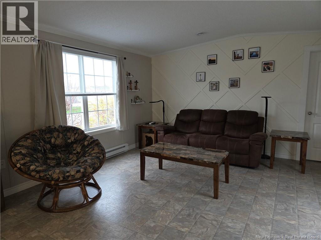 201 Bonaventure, Shediac, New Brunswick  E4P 0G9 - Photo 9 - NB130259