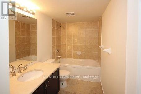 917 - 35 Hollywood Avenue, Toronto, Ontario  M2N 0A9 - Photo 9 - C12553730