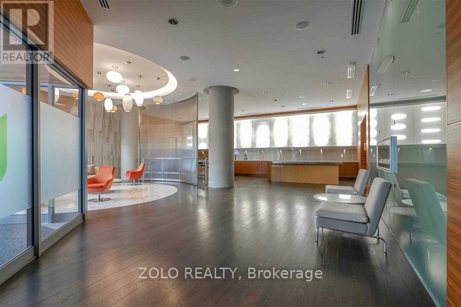 2416 - 135 Village Green Square, Toronto, Ontario  M1S 0G4 - Photo 17 - E12553722