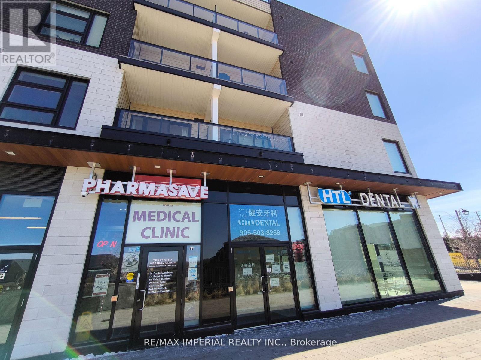 30 - 555 William Graham Drive, Aurora, Ontario  L4G 7C4 - Photo 2 - N12553738