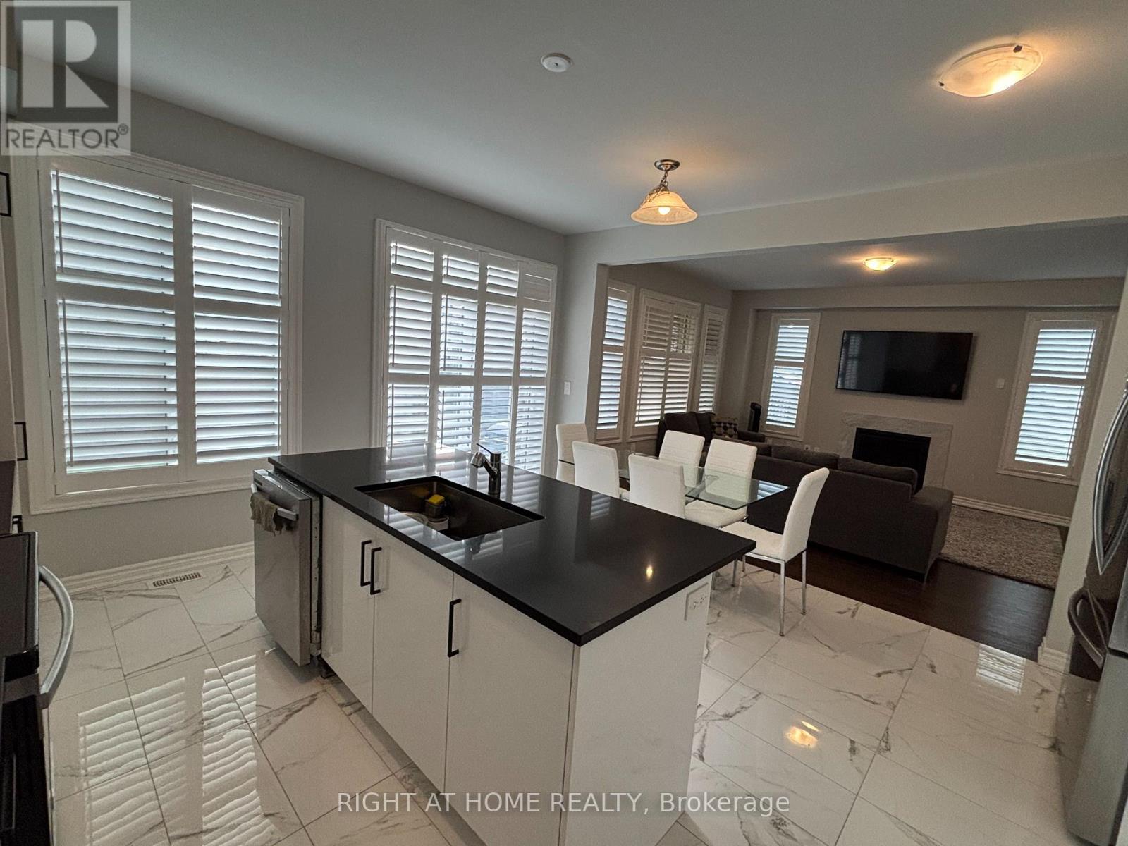 Upper - 1480 Kitchen Court, Milton, Ontario  L9E 1Y8 - Photo 15 - W12553750