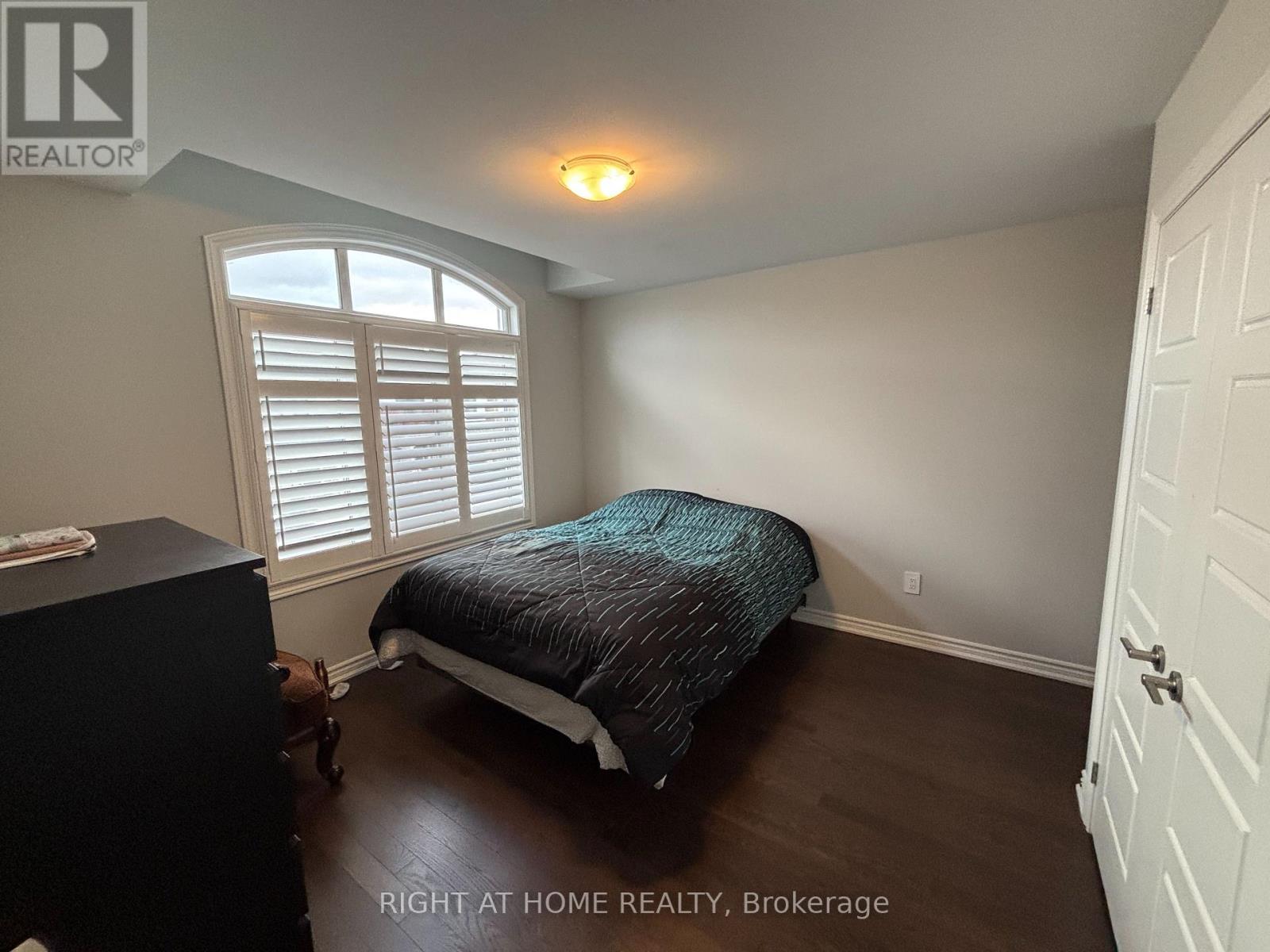 Upper - 1480 Kitchen Court, Milton, Ontario  L9E 1Y8 - Photo 27 - W12553750