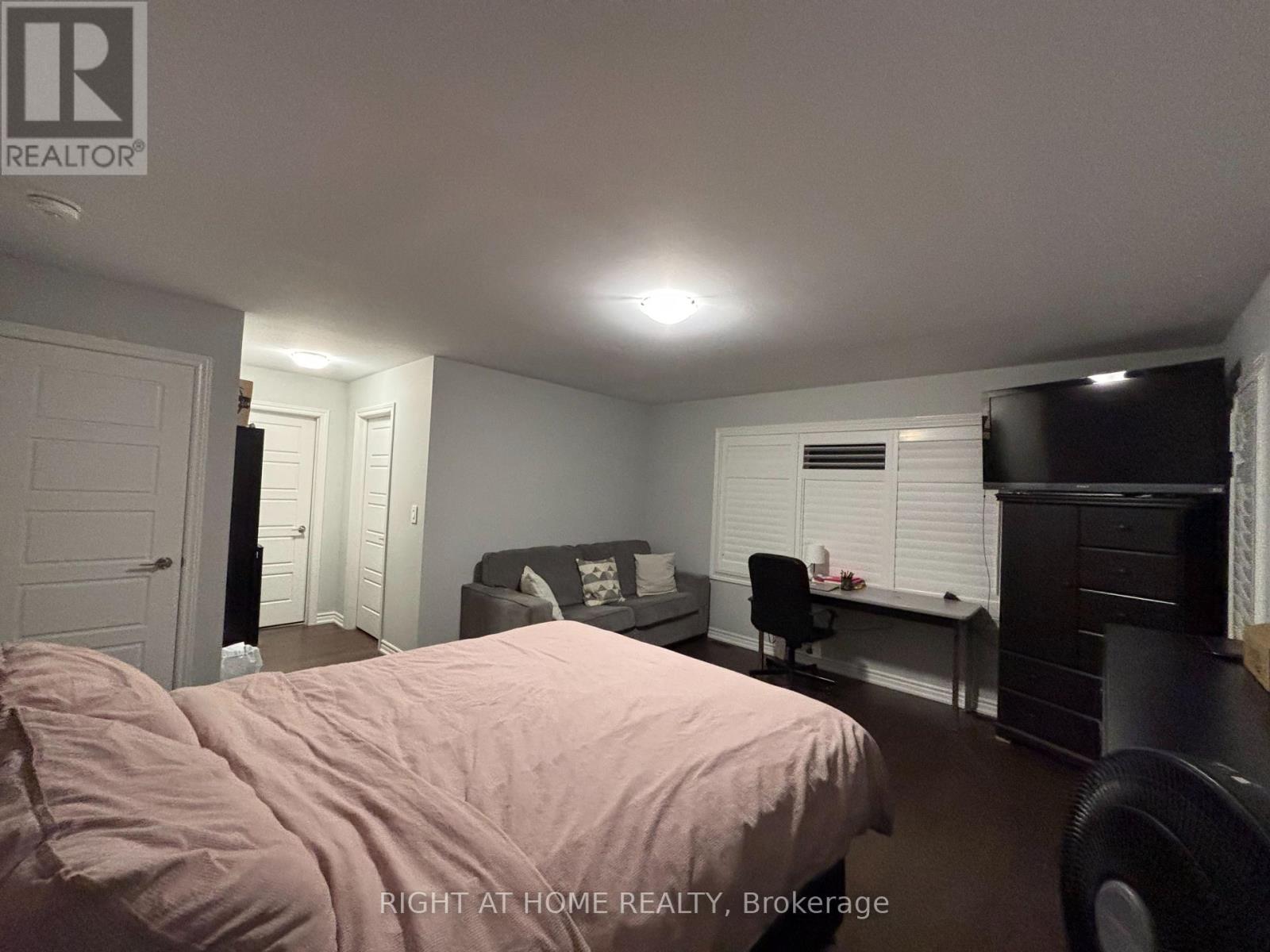 Upper - 1480 Kitchen Court, Milton, Ontario  L9E 1Y8 - Photo 32 - W12553750