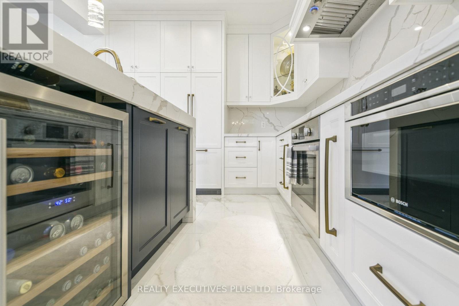 4649 Simmons Road, Burlington, Ontario  L7M 0E9 - Photo 14 - W12553756