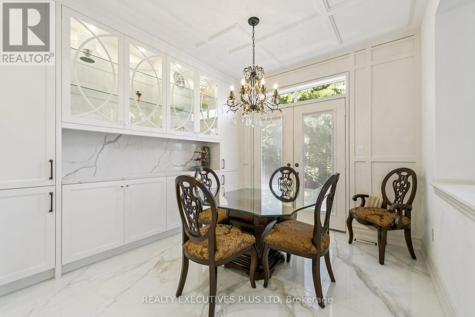 4649 Simmons Road, Burlington, Ontario  L7M 0E9 - Photo 16 - W12553756