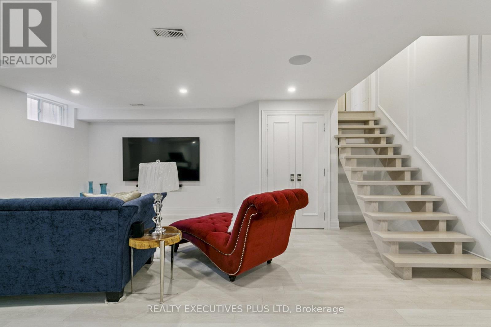 4649 Simmons Road, Burlington, Ontario  L7M 0E9 - Photo 39 - W12553756