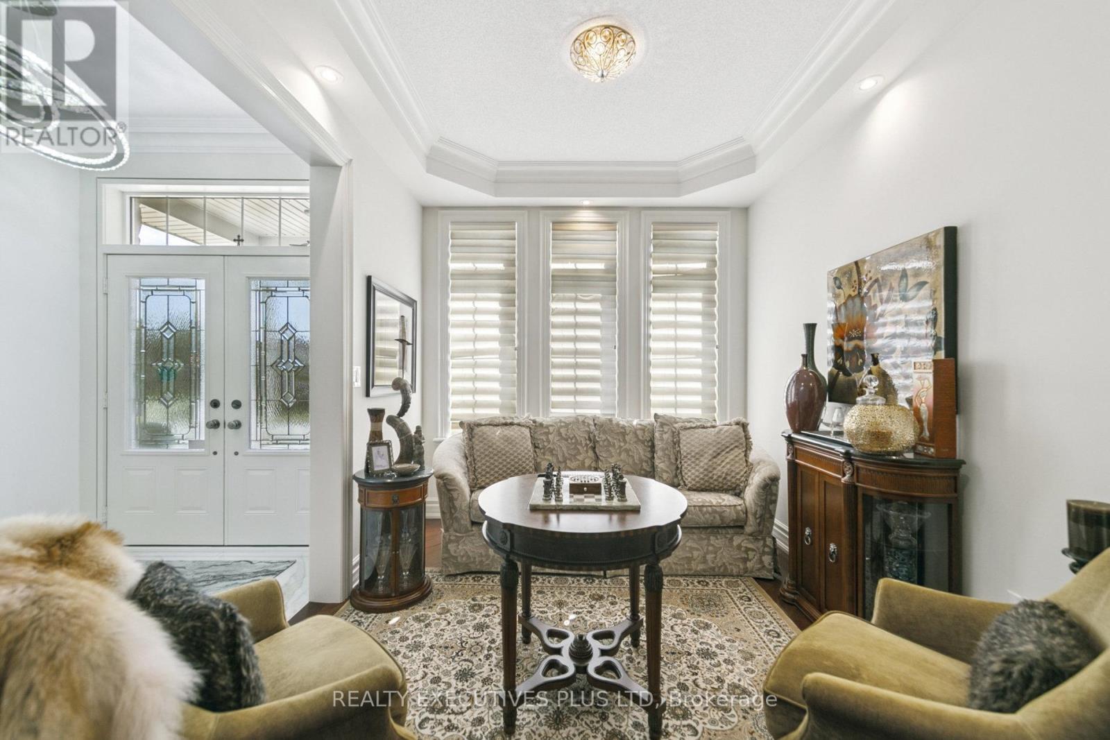 4649 Simmons Road, Burlington, Ontario  L7M 0E9 - Photo 4 - W12553756