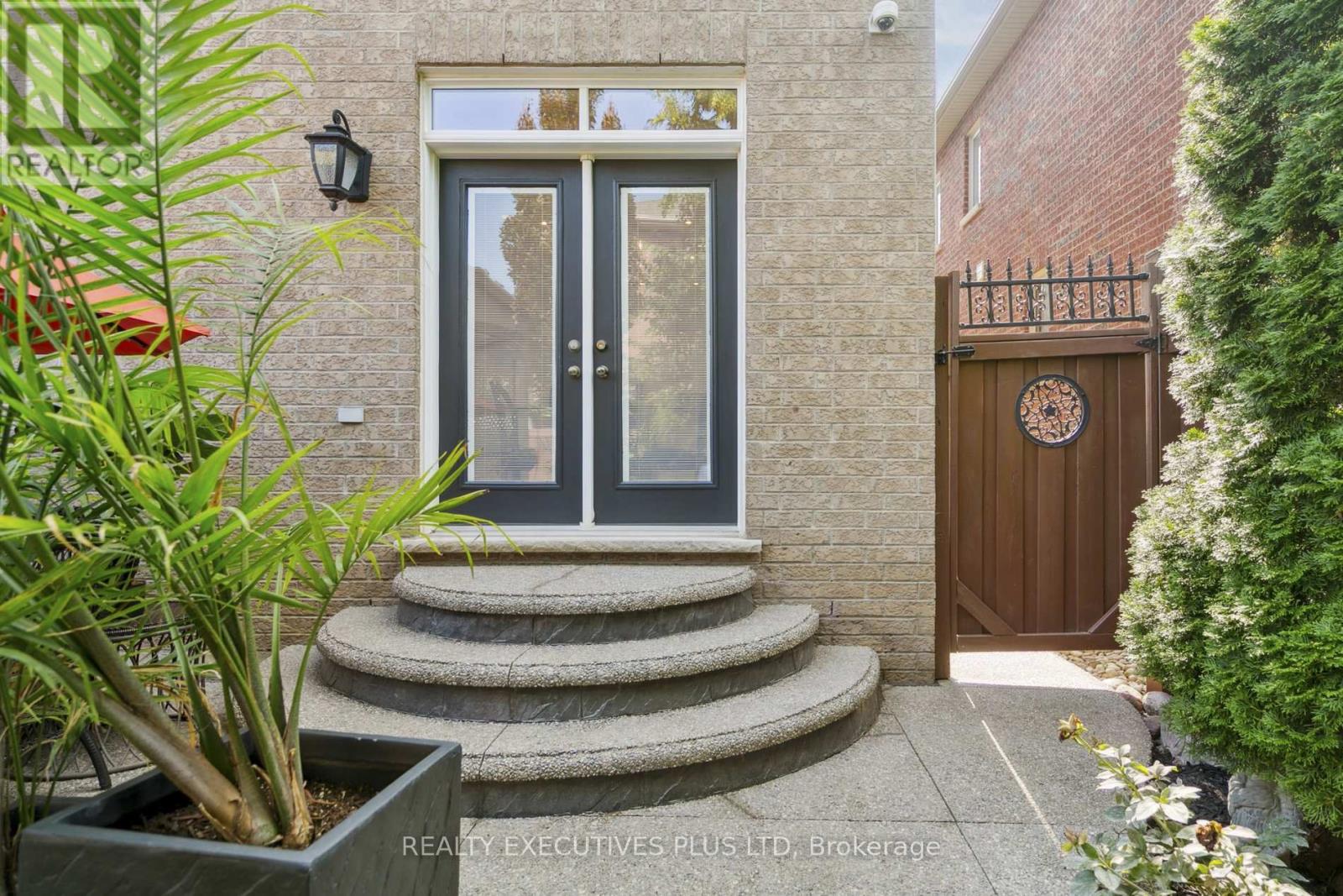 4649 Simmons Road, Burlington, Ontario  L7M 0E9 - Photo 47 - W12553756