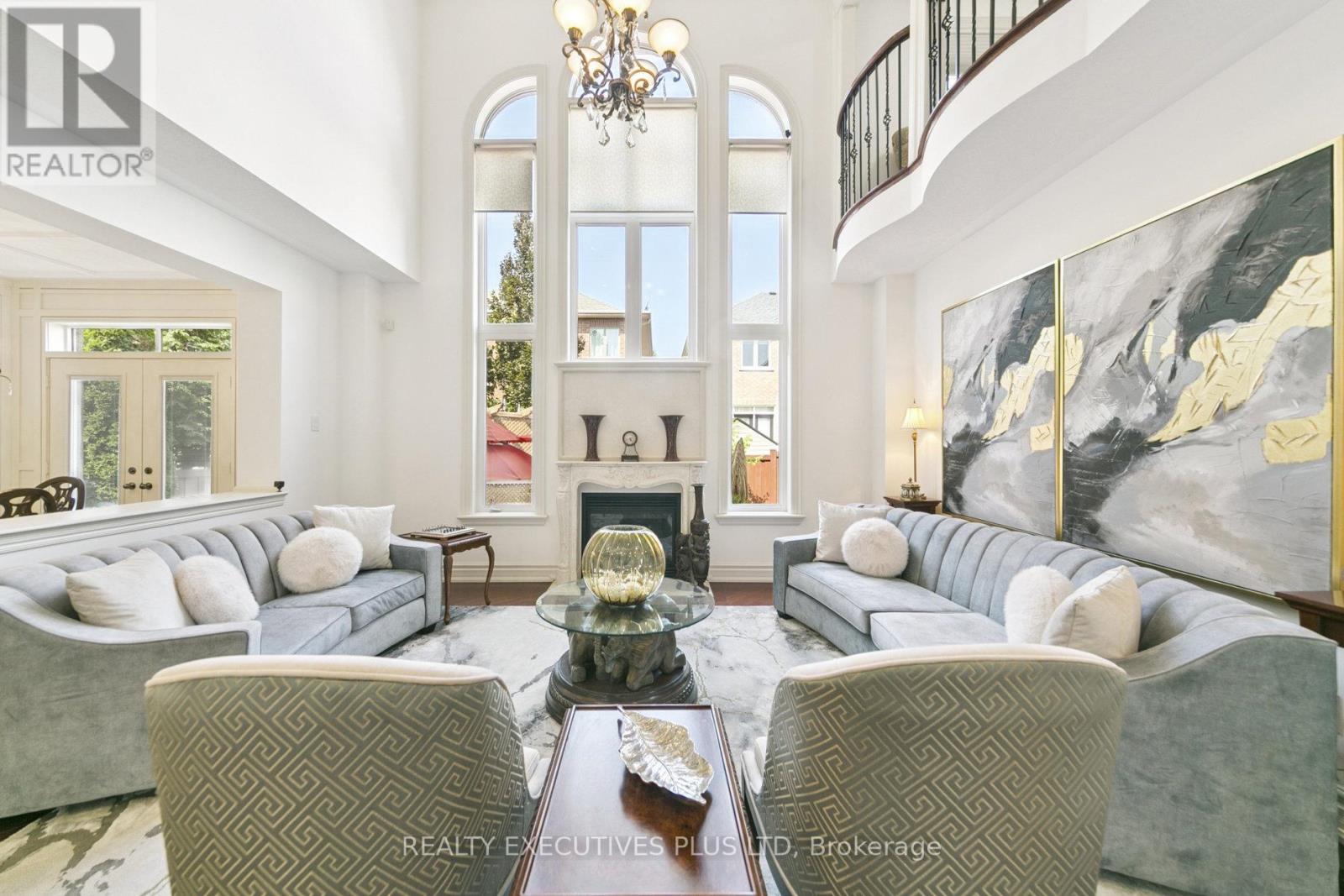 4649 Simmons Road, Burlington, Ontario  L7M 0E9 - Photo 9 - W12553756