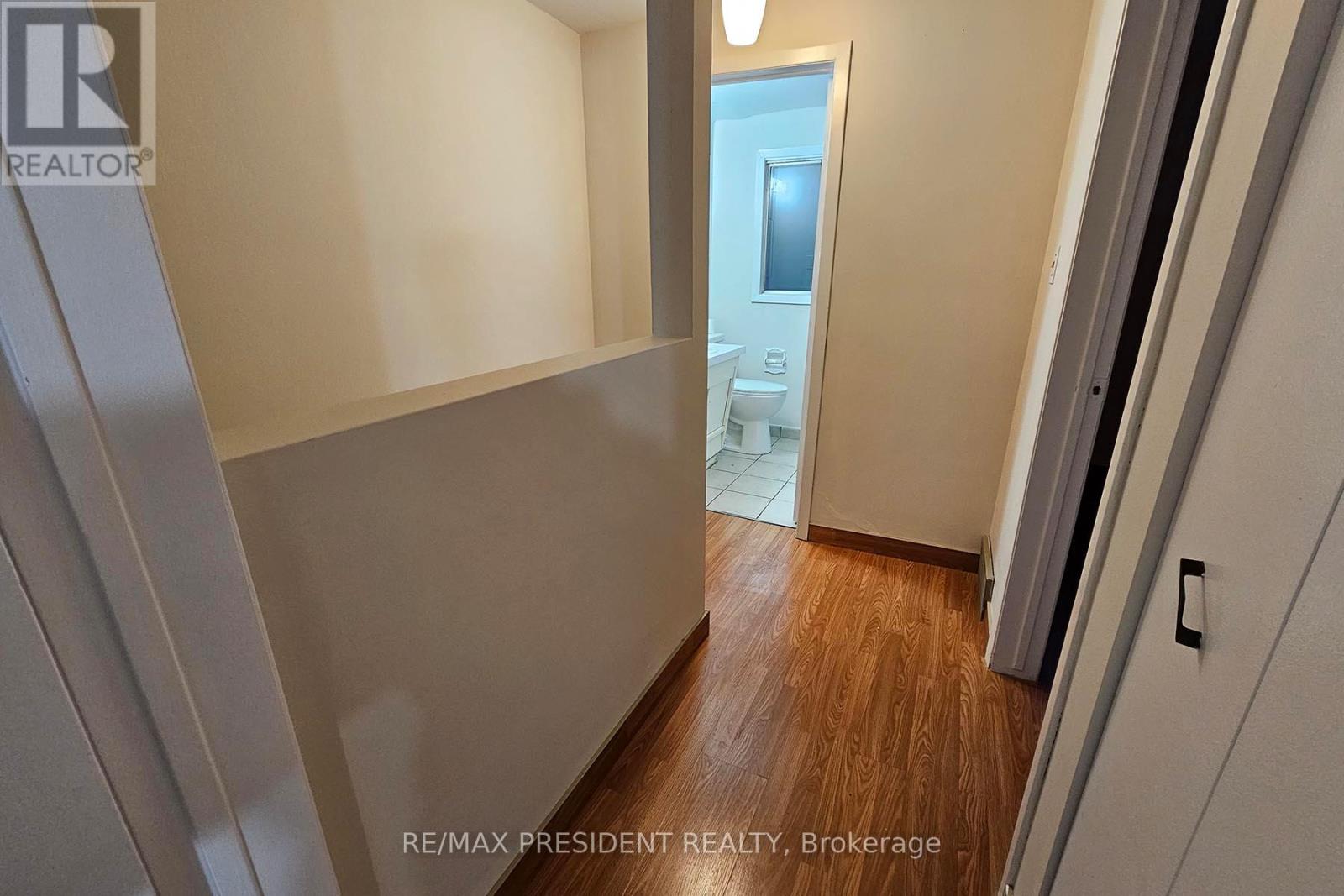 560a Brookhaven Crescent, Waterloo, Ontario  N2L 4R7 - Photo 20 - X12553724