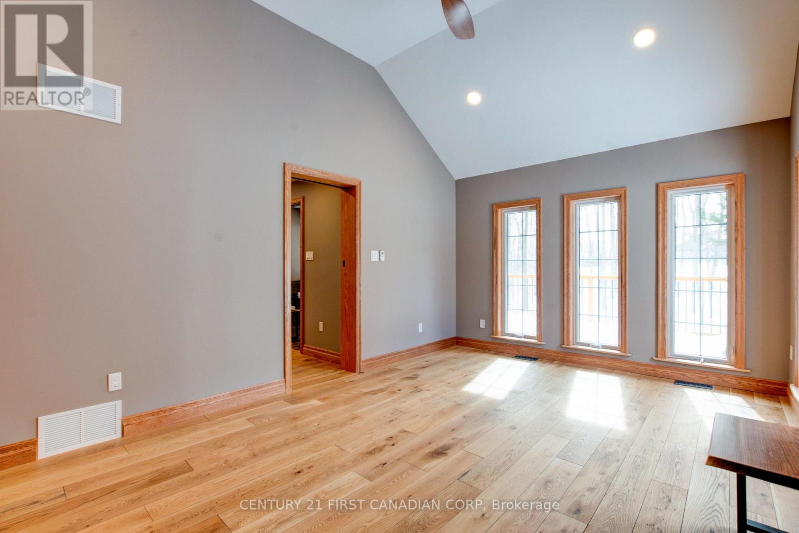 10771 Melrose Drive, Middlesex Centre, Ontario  N0L 1R0 - Photo 28 - X12553786