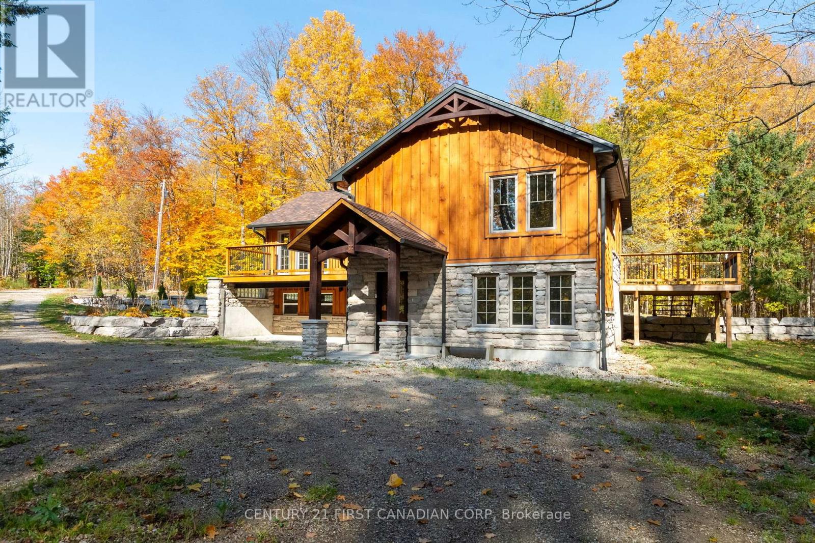 10771 Melrose Drive, Middlesex Centre, Ontario  N0L 1R0 - Photo 3 - X12553786