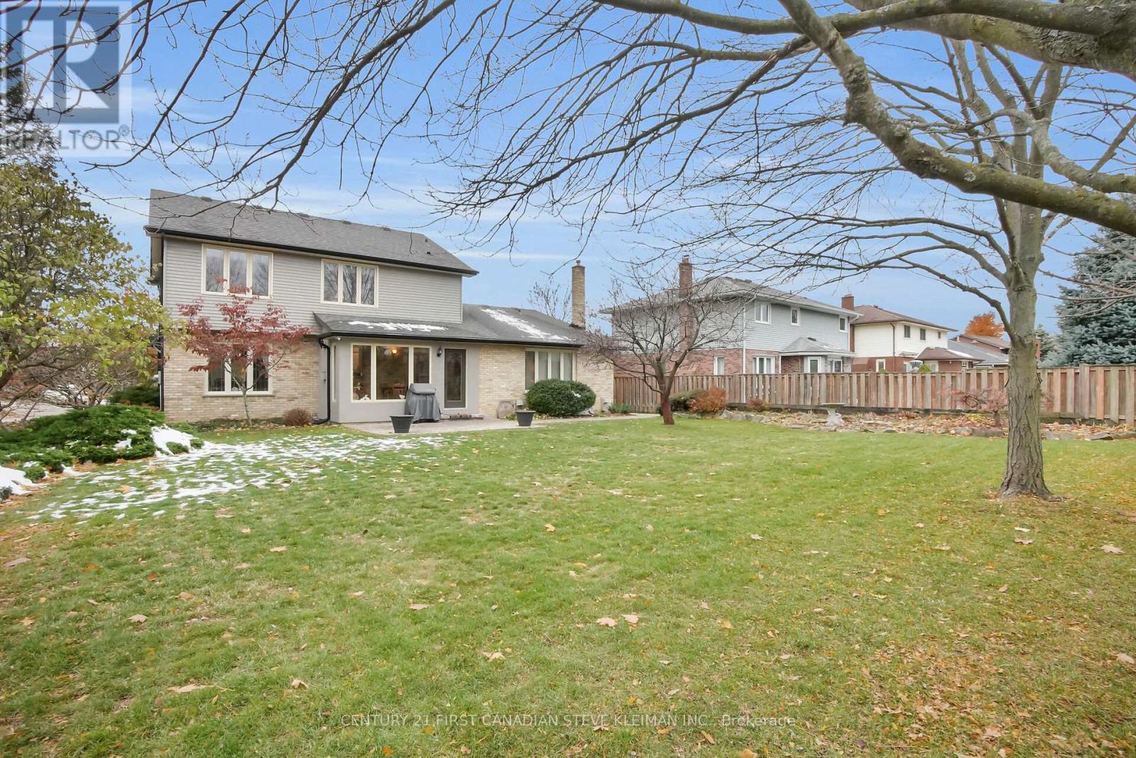 37 Virginia Crescent, London North, Ontario  N5X 3E7 - Photo 13 - X12553788