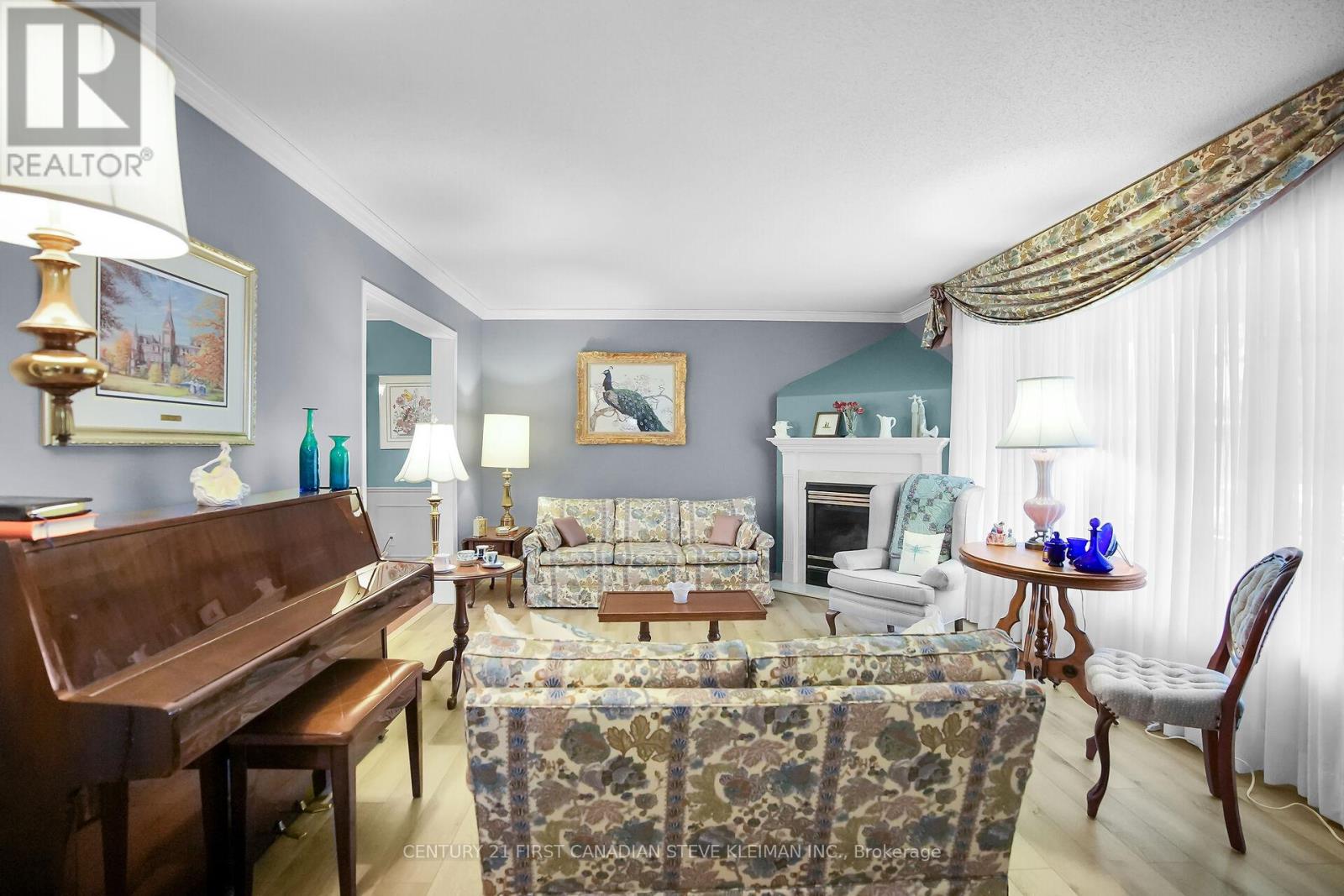 37 Virginia Crescent, London North, Ontario  N5X 3E7 - Photo 16 - X12553788