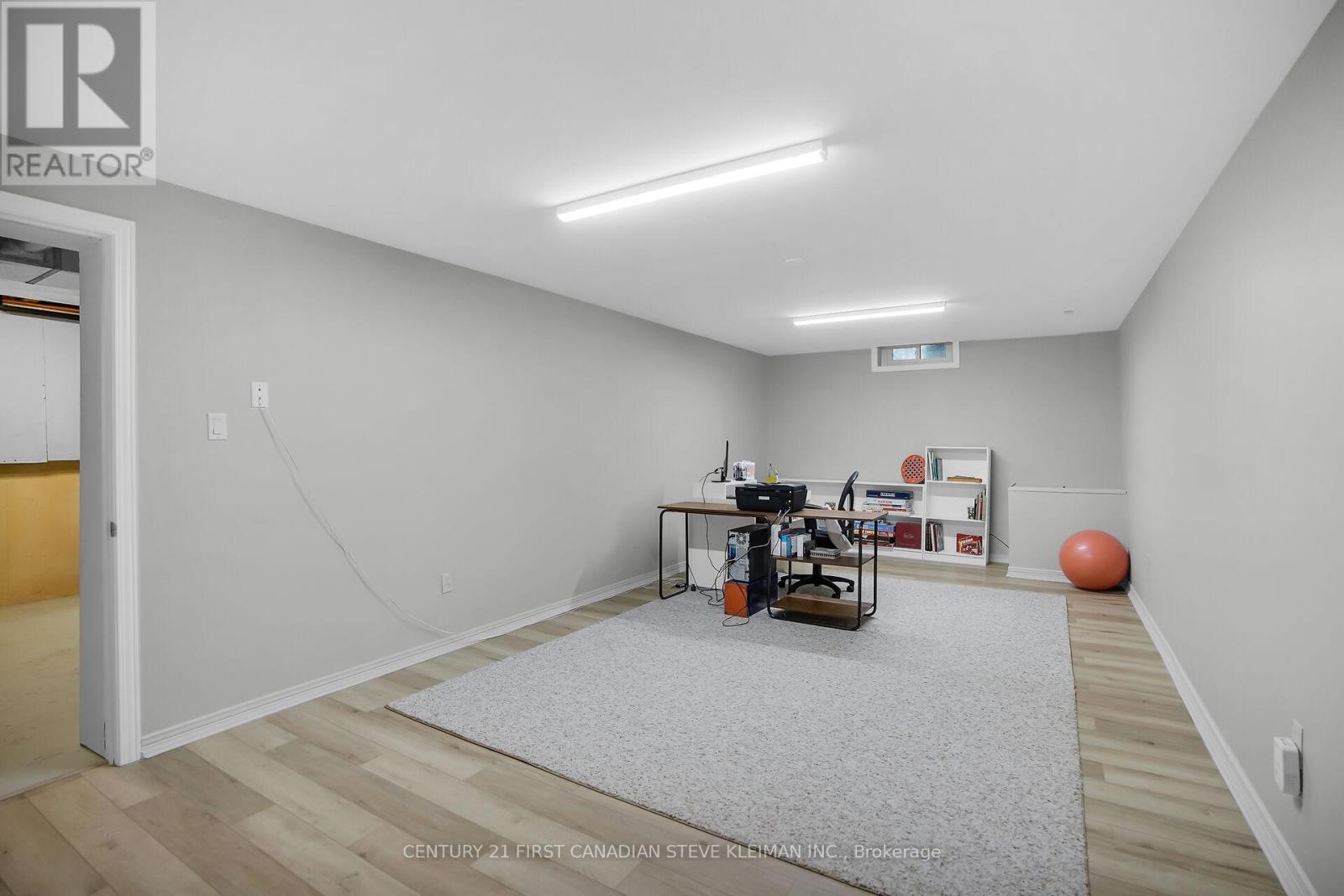 37 Virginia Crescent, London North, Ontario  N5X 3E7 - Photo 45 - X12553788