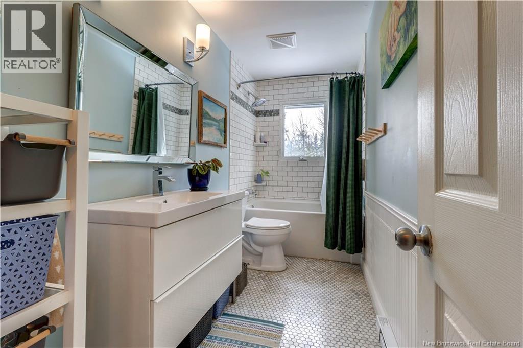 38 Lake Road, Quispamsis, New Brunswick  E2E 4P9 - Photo 25 - NB130205