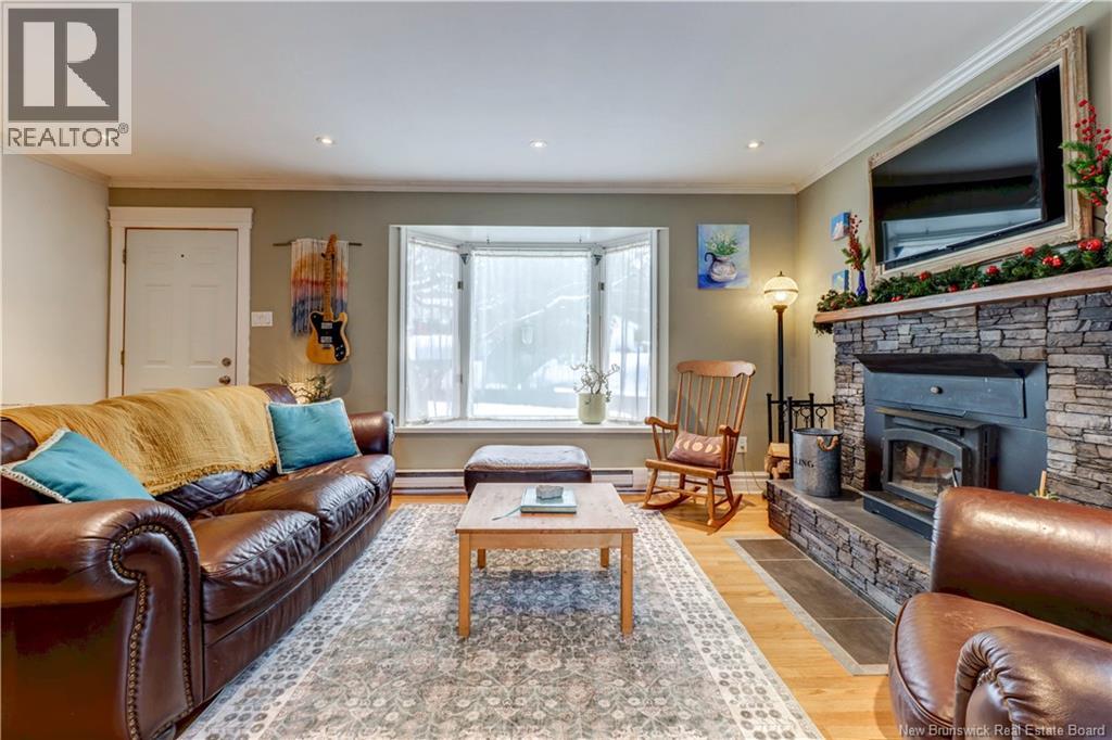 38 Lake Road, Quispamsis, New Brunswick  E2E 4P9 - Photo 9 - NB130205