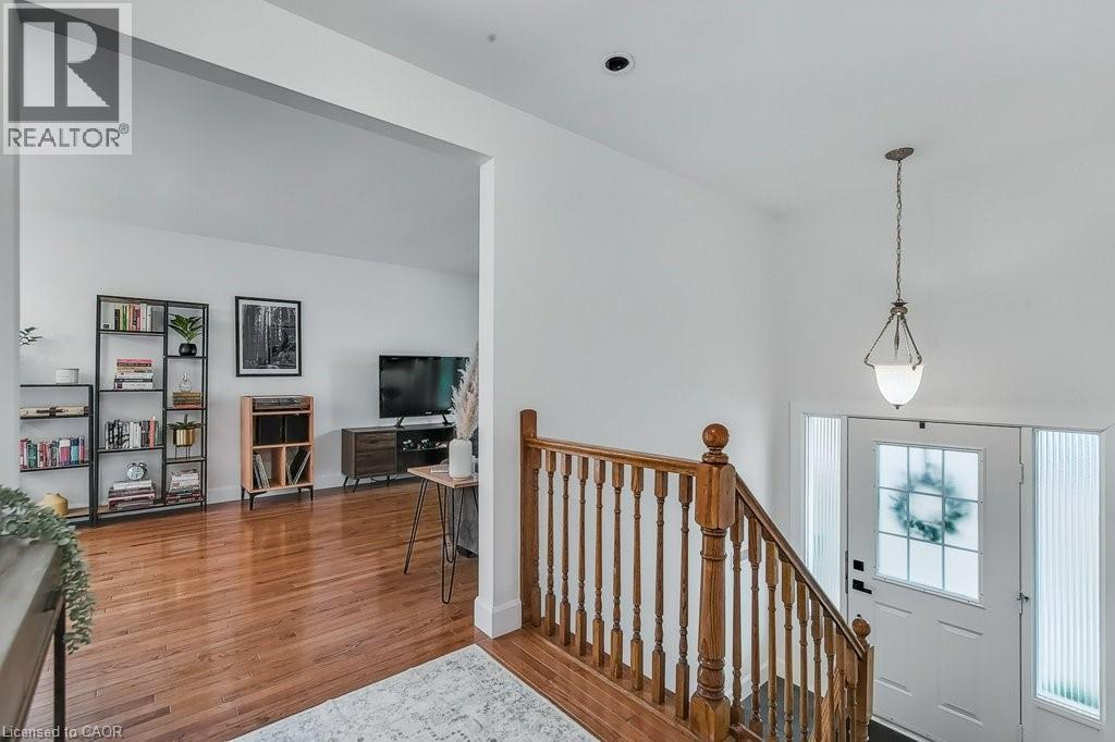 120 Devonglen Drive, Kitchener, Ontario  N2E 2J2 - Photo 4 - 40766549