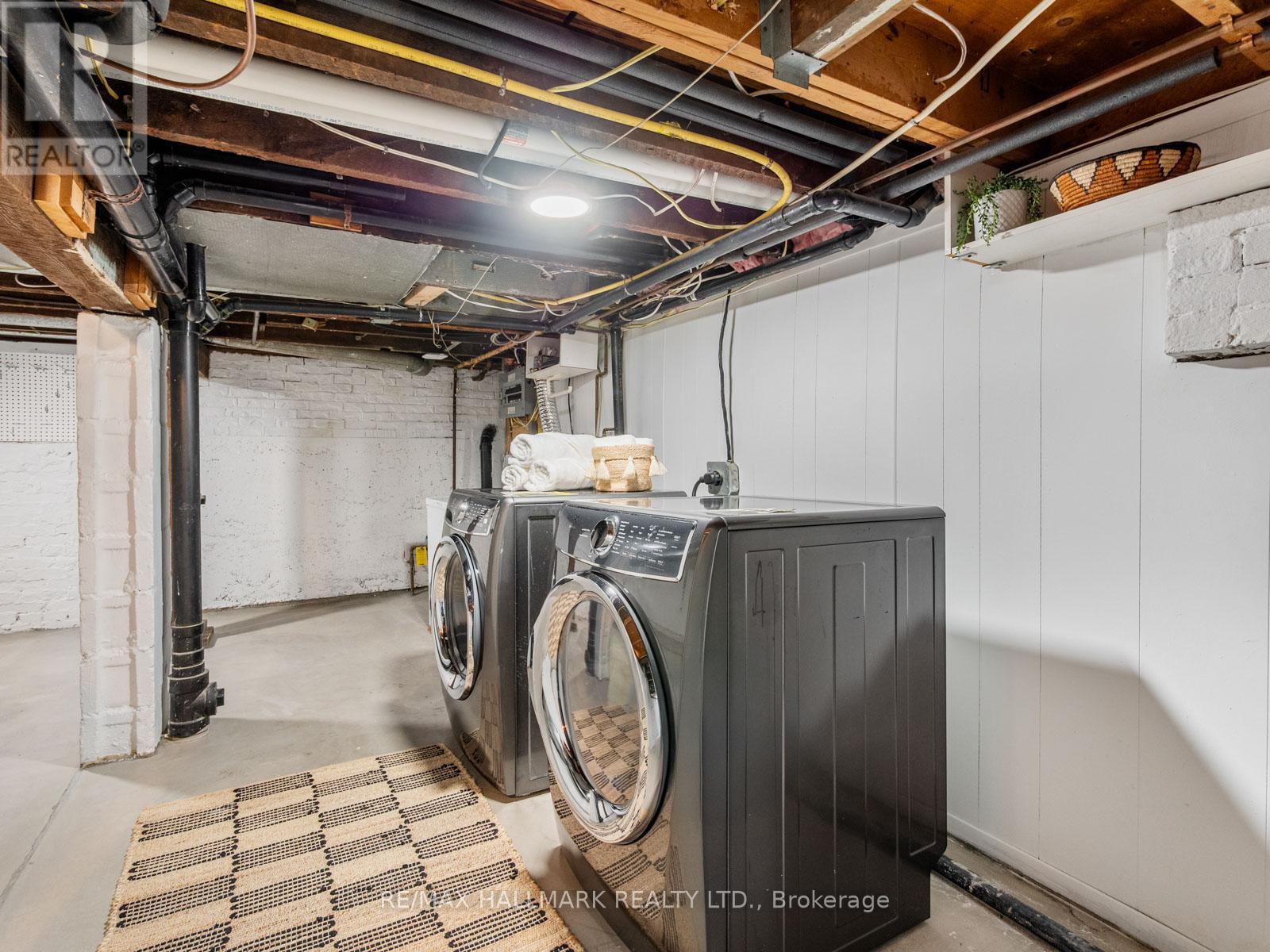 47 Allen Avenue, Toronto, Ontario  M4M 1T5 - Photo 45 - E12553784