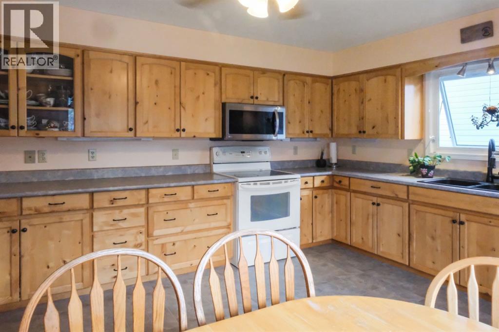 4916 47 Street, Stettler, Alberta  T0C 2L0 - Photo 10 - A2269364