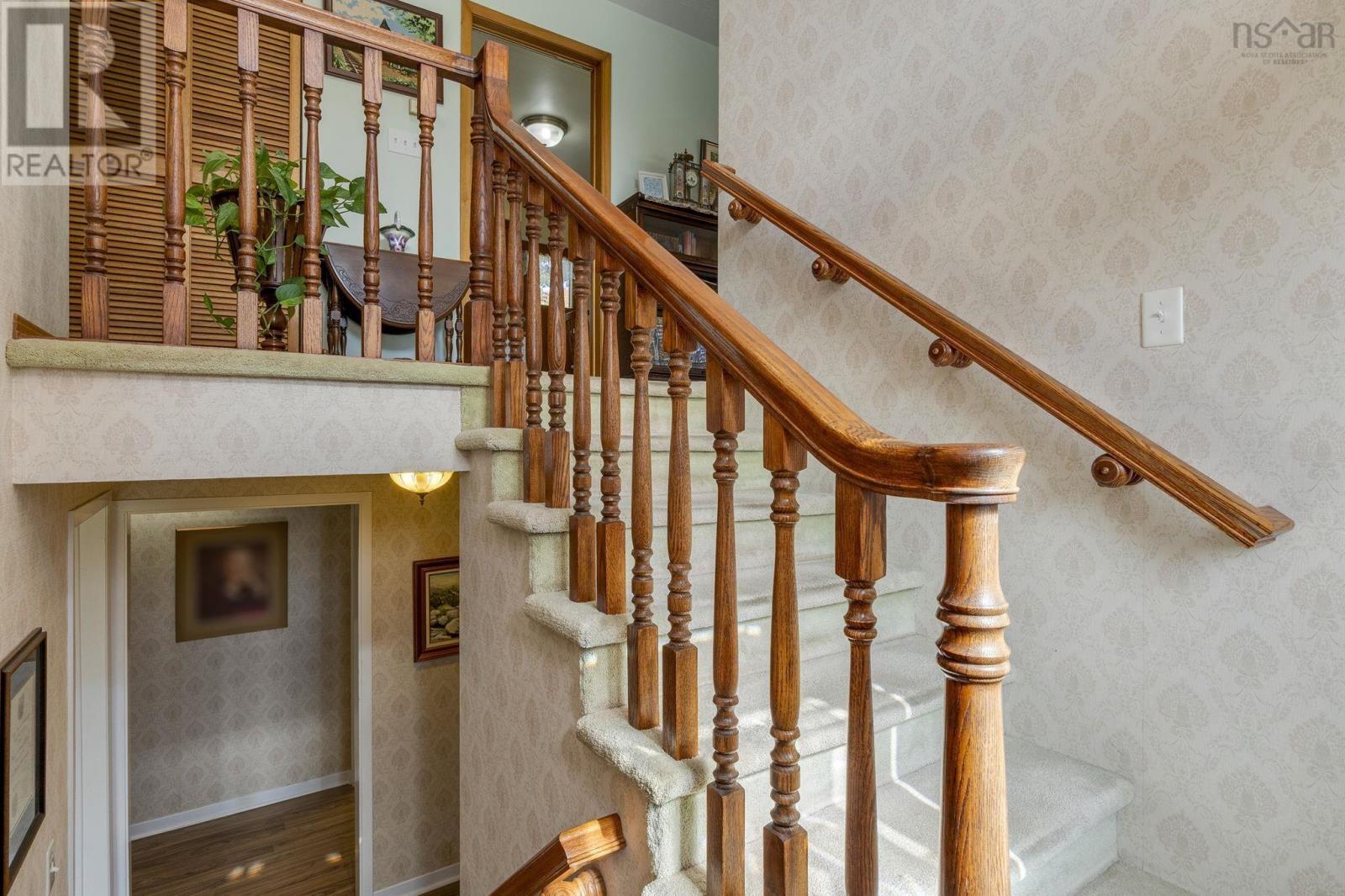 Property at 30 Landrace Crescent image 2