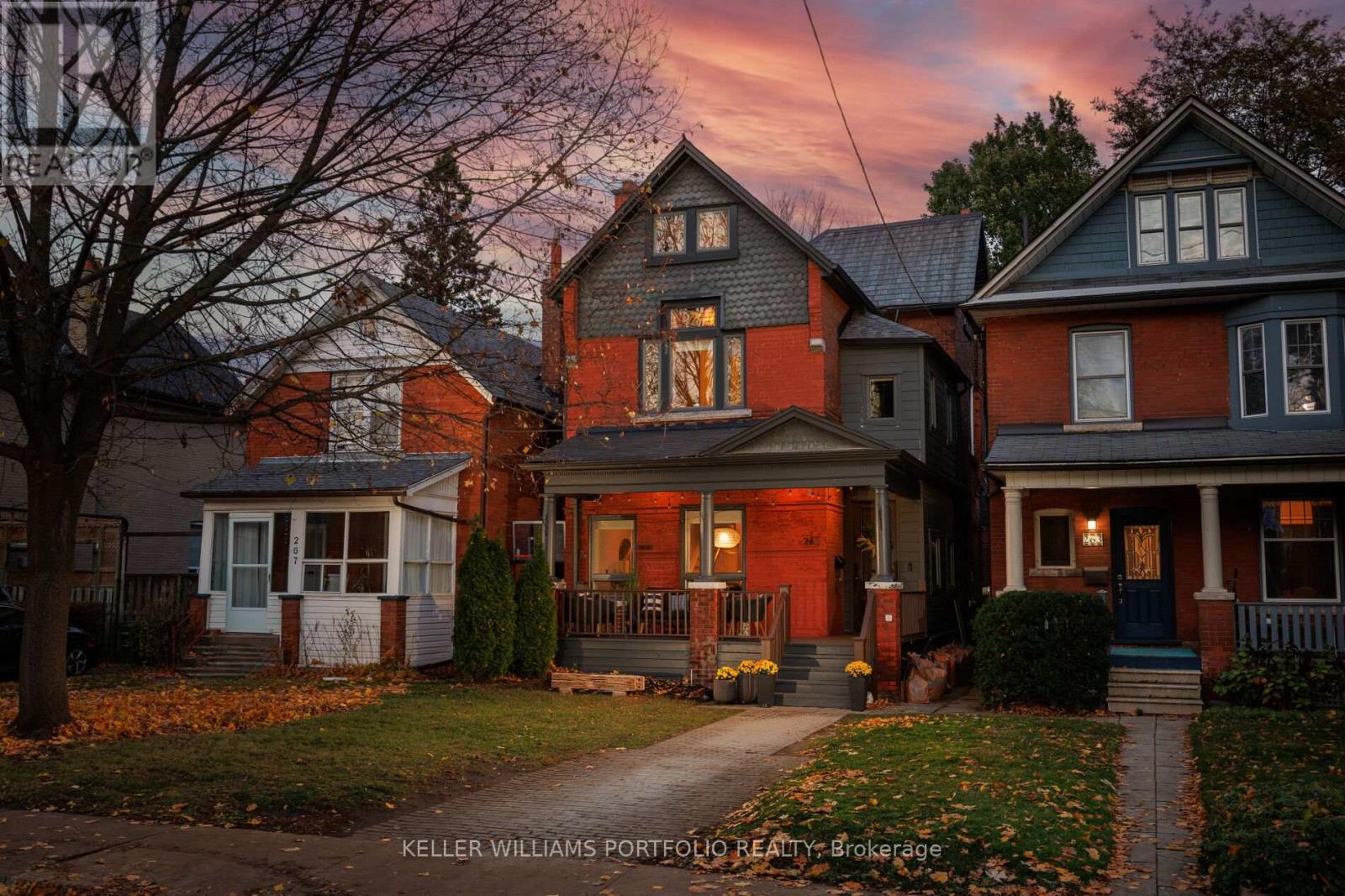 265 Evelyn Avenue, Toronto, Ontario  M6P 2Z8 - Photo 2 - W12553778