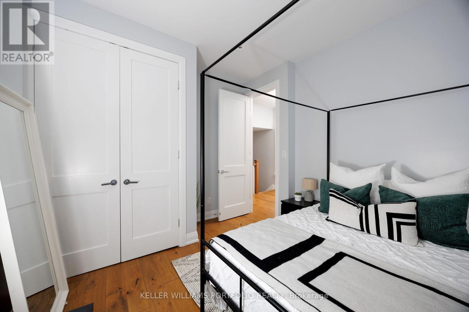 265 Evelyn Avenue, Toronto, Ontario  M6P 2Z8 - Photo 33 - W12553778