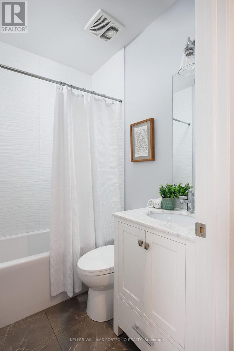 265 Evelyn Avenue, Toronto, Ontario  M6P 2Z8 - Photo 36 - W12553778