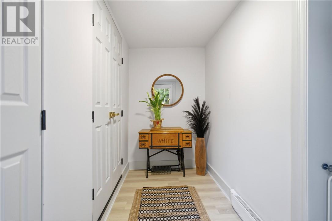 12 Norite Street, Copper Cliff, Ontario  P0M 1N0 - Photo 8 - 2125667