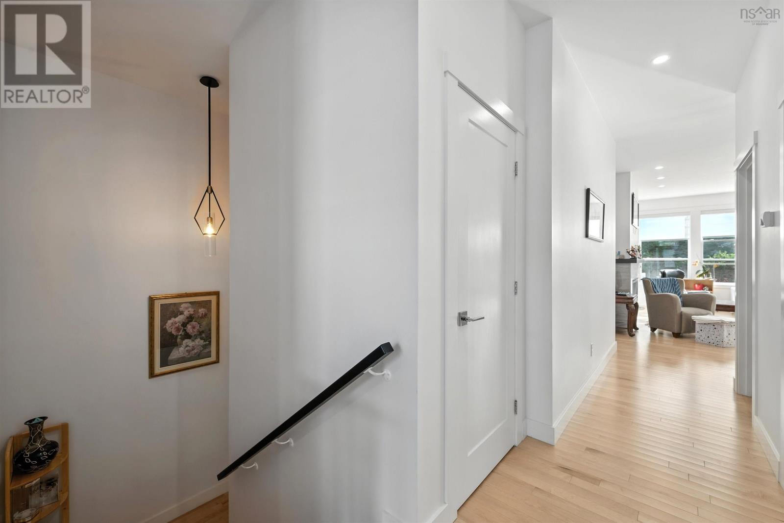 Property at 20 Bradford Place image 4